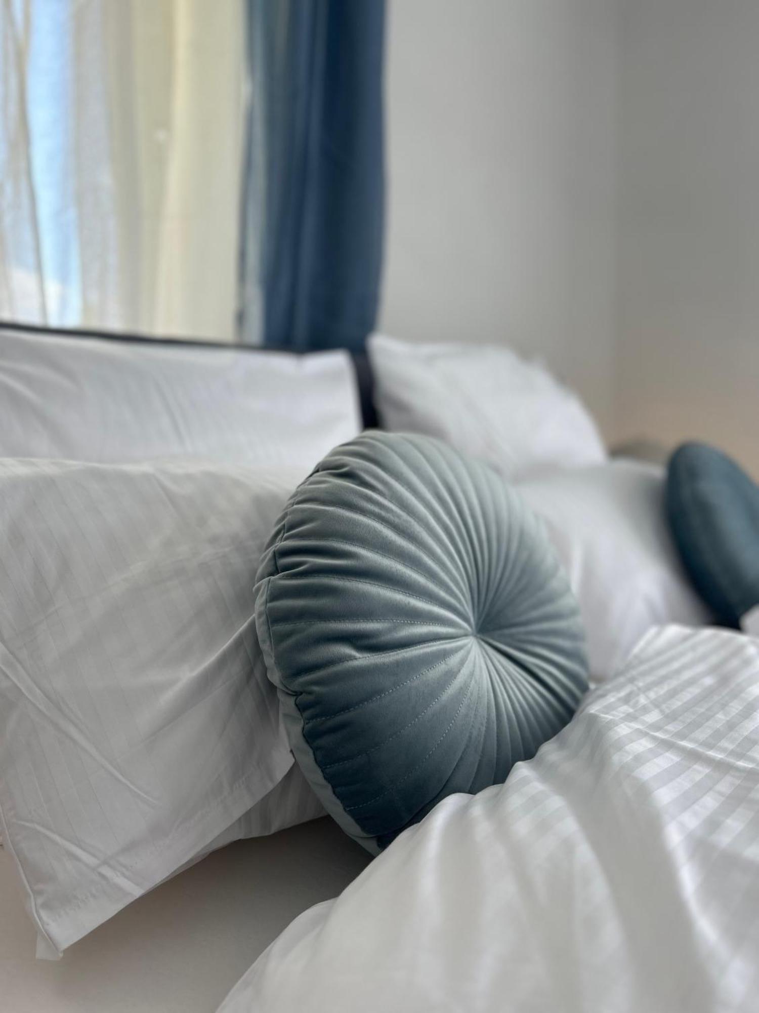 Mintara Apartment Charme Der Stadt Parkplatz Netflix Und Sky 리흐텐펠즈 외부 사진