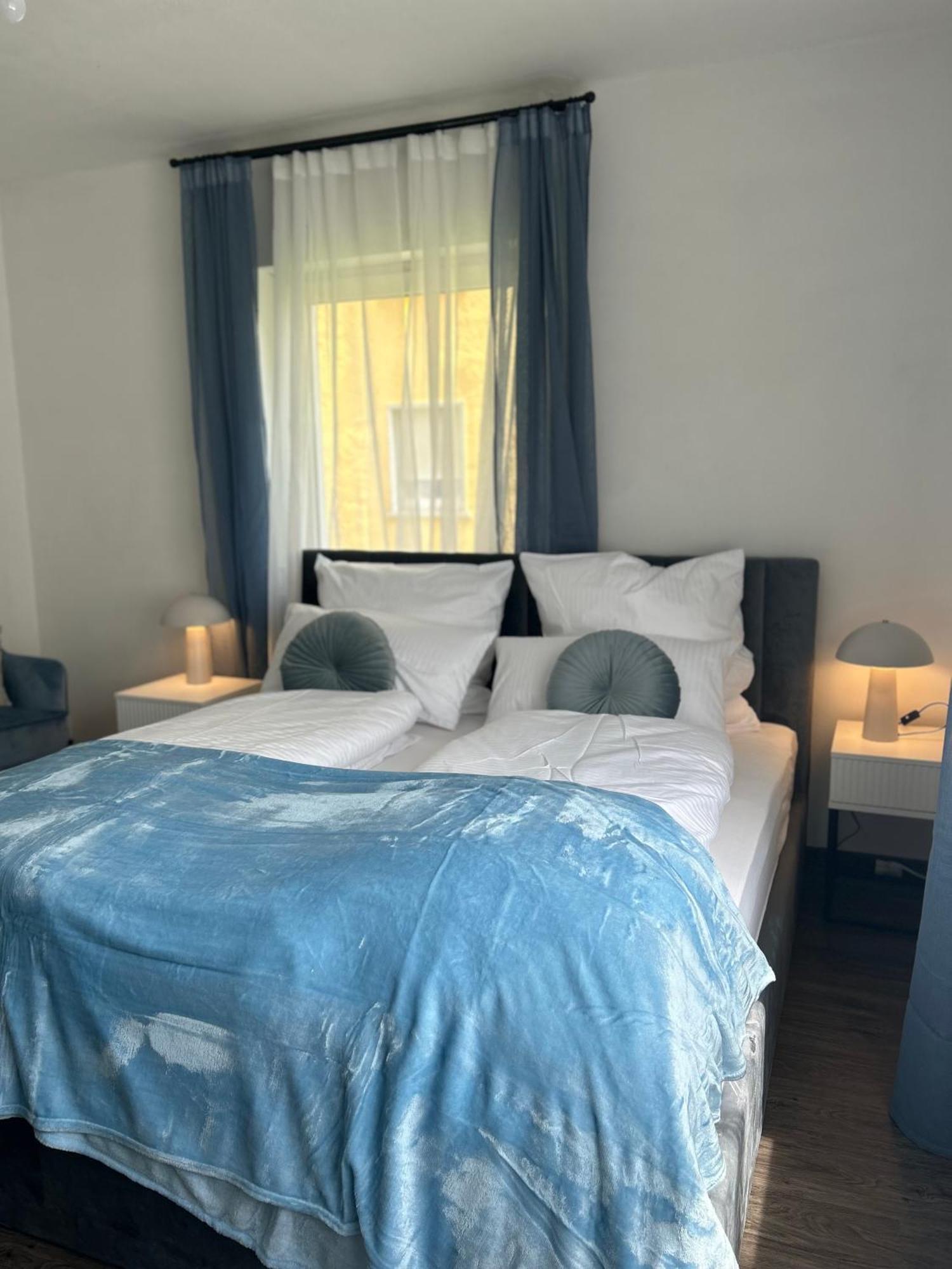 Mintara Apartment Charme Der Stadt Parkplatz Netflix Und Sky 리흐텐펠즈 외부 사진