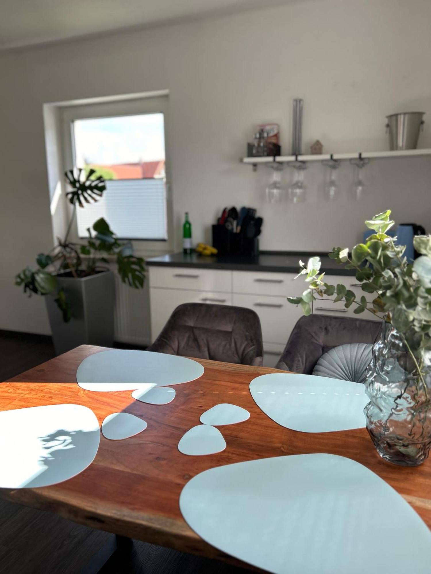 Mintara Apartment Charme Der Stadt Parkplatz Netflix Und Sky 리흐텐펠즈 외부 사진